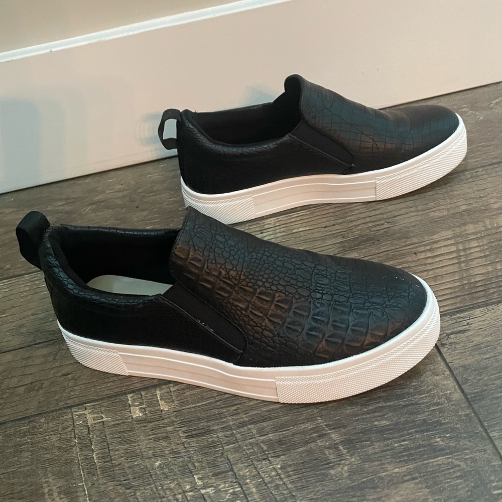 Lulus Cassay black crocodile embossed platform slip on sneakers.